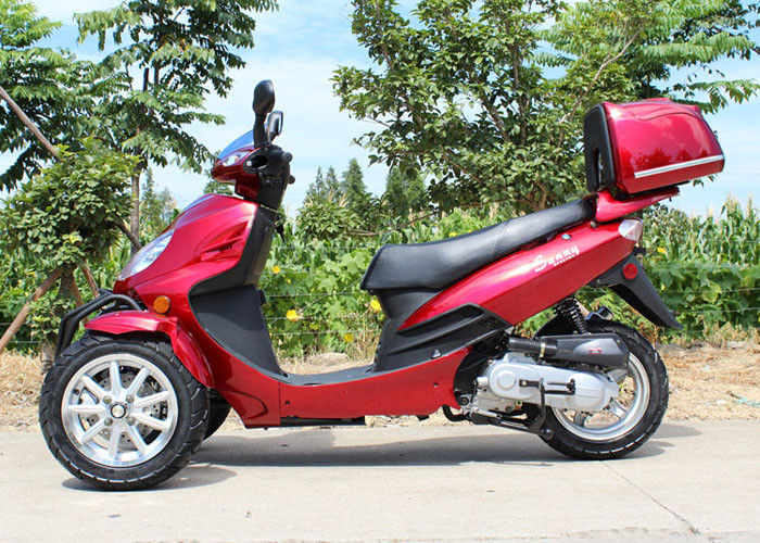 تبريد الهواء 50CC الكبار ثلاثي عجلة دراجة نارية واحدة اسطوانة 4 السكتة الدماغية مع صندوق خلفي