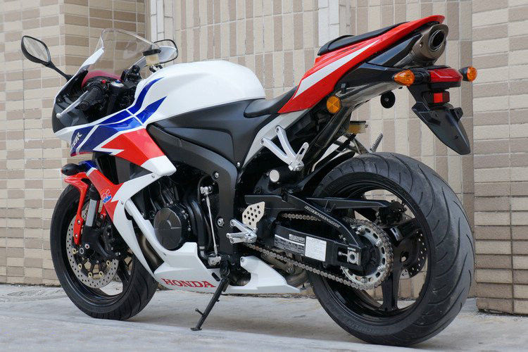 ياماها الدراجات البخارية السائلة السائل المبردة ، 600cc دراجات كهربائية بالطاقة مضمنة أربعة اسطوانة