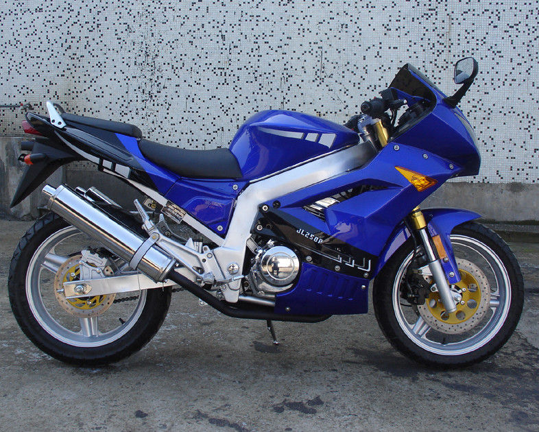 دراجة نارية آمنة 250cc المروحية مع اسطوانة مزدوجة أربعة السكتة الدماغية وأربعة ألوان