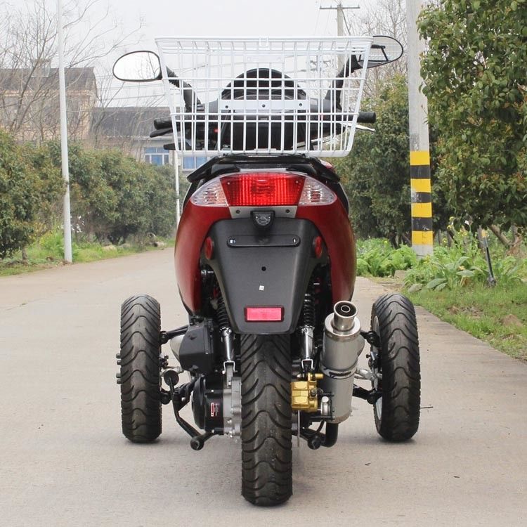 تبريد الهواء 50CC الكبار ثلاثي عجلة دراجة نارية واحدة اسطوانة 4 السكتة الدماغية مع صندوق خلفي