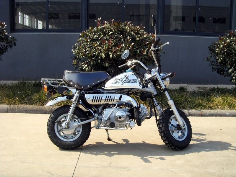 125cc البسيطة الترابية دراجة نارية Motorrad الطبعة الكروم مع 4 السرعة والعتاد