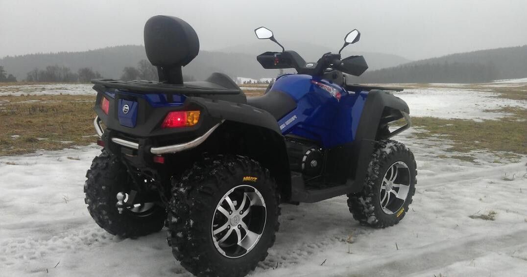 800cc V-Twin 4 صمامات 4 Stroke Sport منفعة ATV 46kw 6700rpm مع ماء يبرّد
