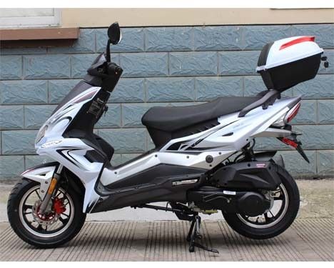 4.41hp / 7500rpm الكبار سكوتر موتور CVT 2 عجلة سكوتر مع 13 
