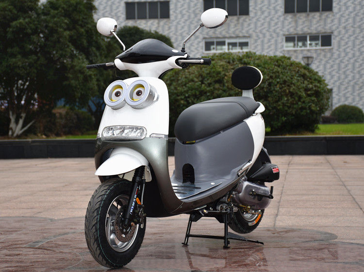 تبريد الهواء 9.3hp / 7500rpm 12 
