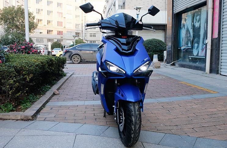 الجبهة ABS قرص الفرامل 150cc CVT دراجة نارية مع 12 