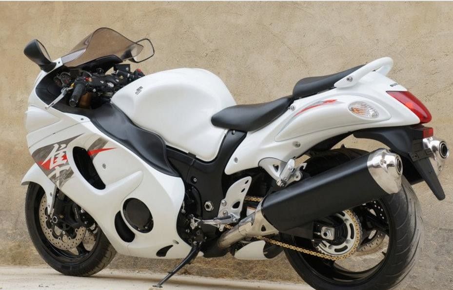 6 سرعات 16 صمام TSCC دراجة نارية كهربائية للبالغين 1300cc السائل المبردة